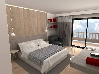 Heliopic & Szálloda 4*