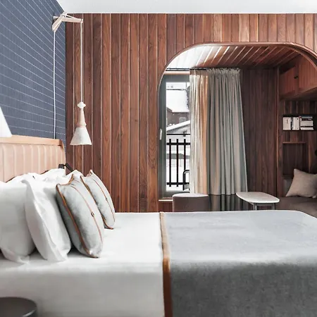 Heliopic & Hotel 4*