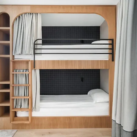 Heliopic & Hotel 4*